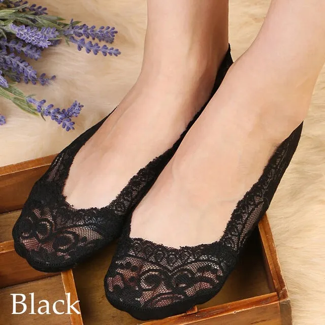 1 Pair of 2017 Hot Summer Women Girls Cotton Lace Antiskid Invisible Liner No Show Peds Low Cut Socks Black/Skin Sock Slippers