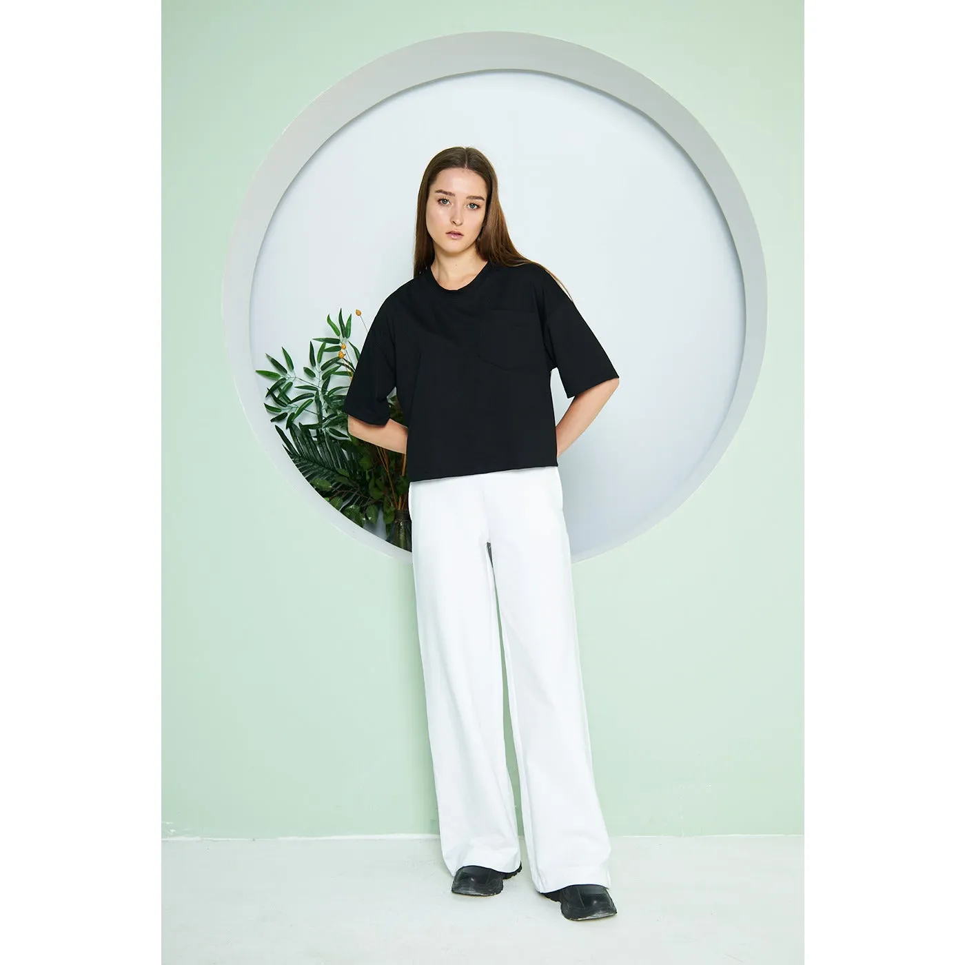 Black Oversized Cropped Tee