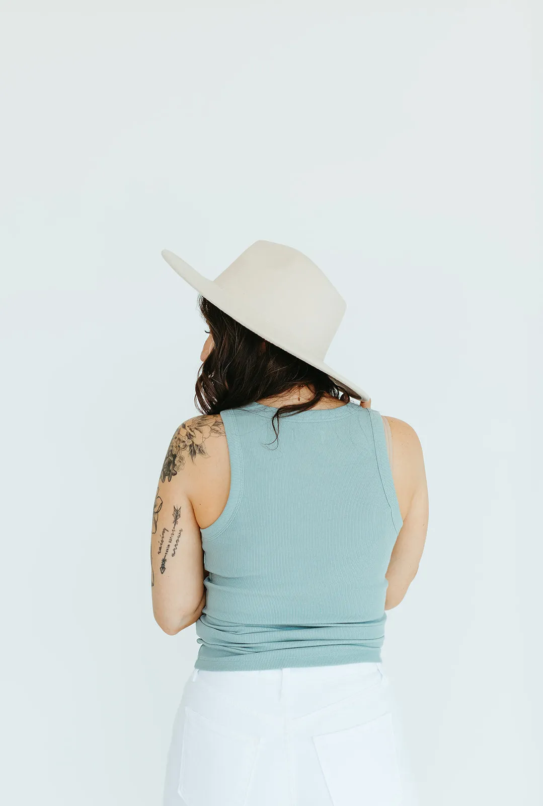 Georgia Essential Tank