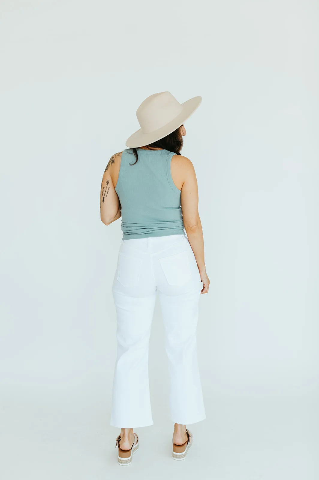 Georgia Essential Tank