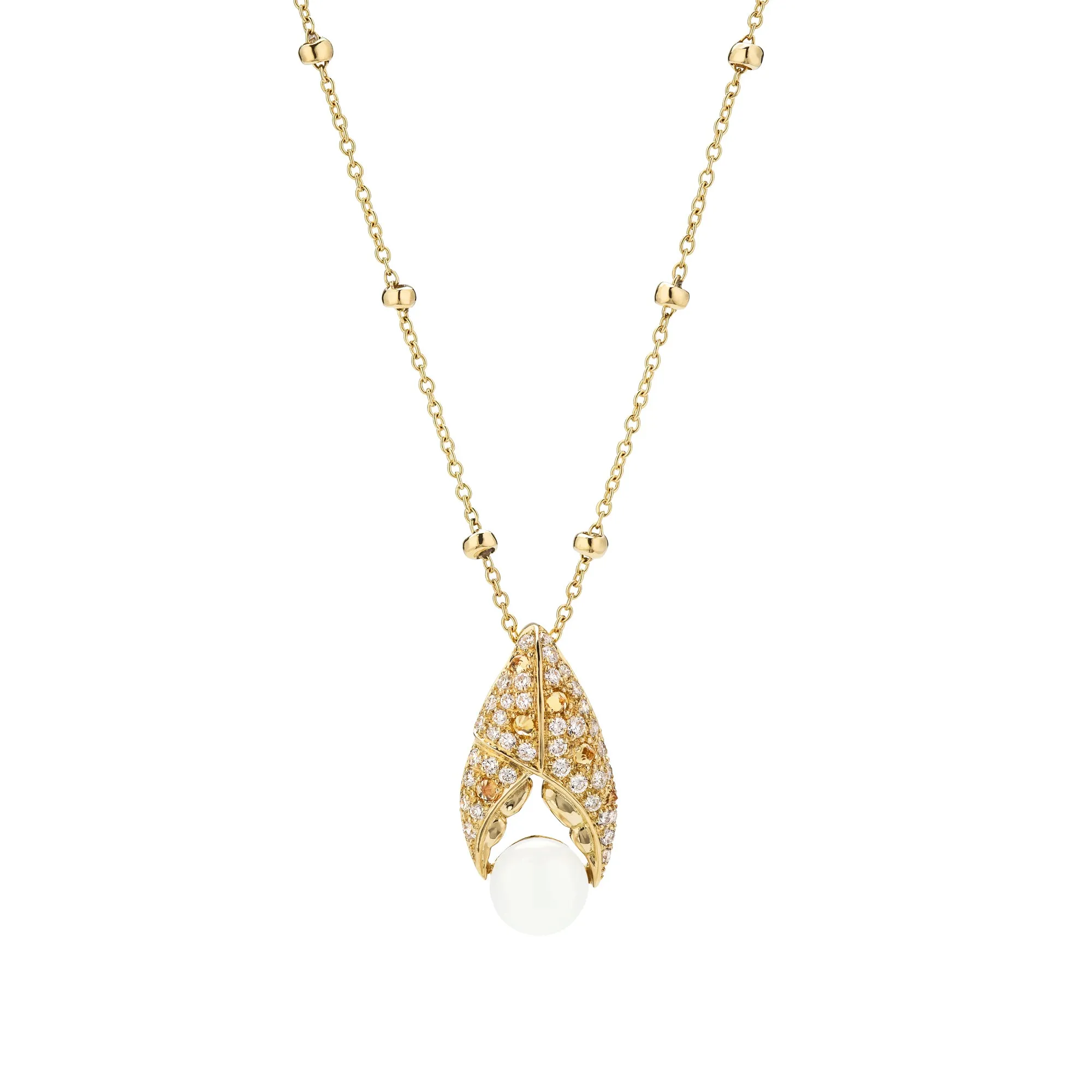 Jewels Verne Crab Pincer Pearl Pendant