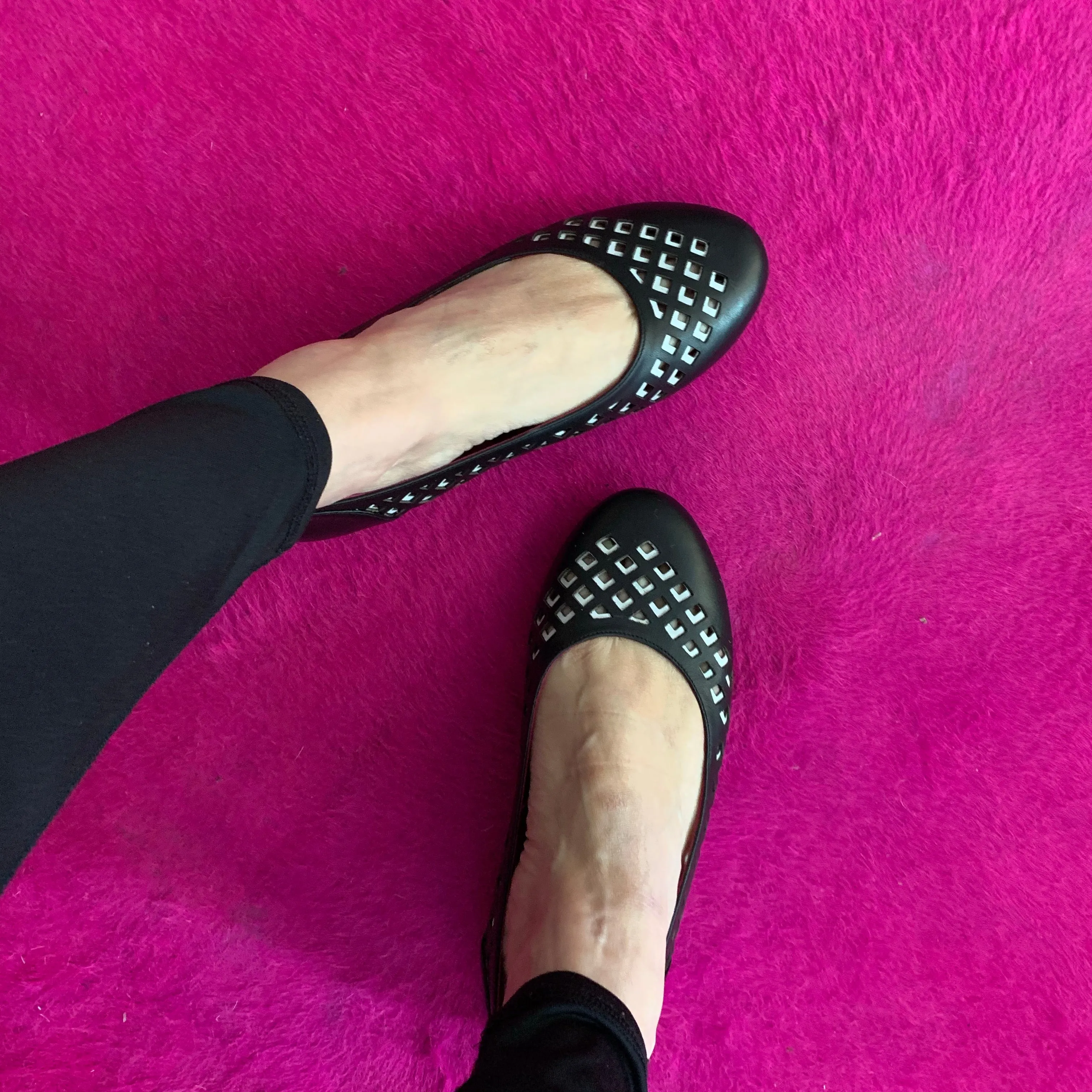 Onyx - Black/White Ballerina last pairs 38, 39 and 41!