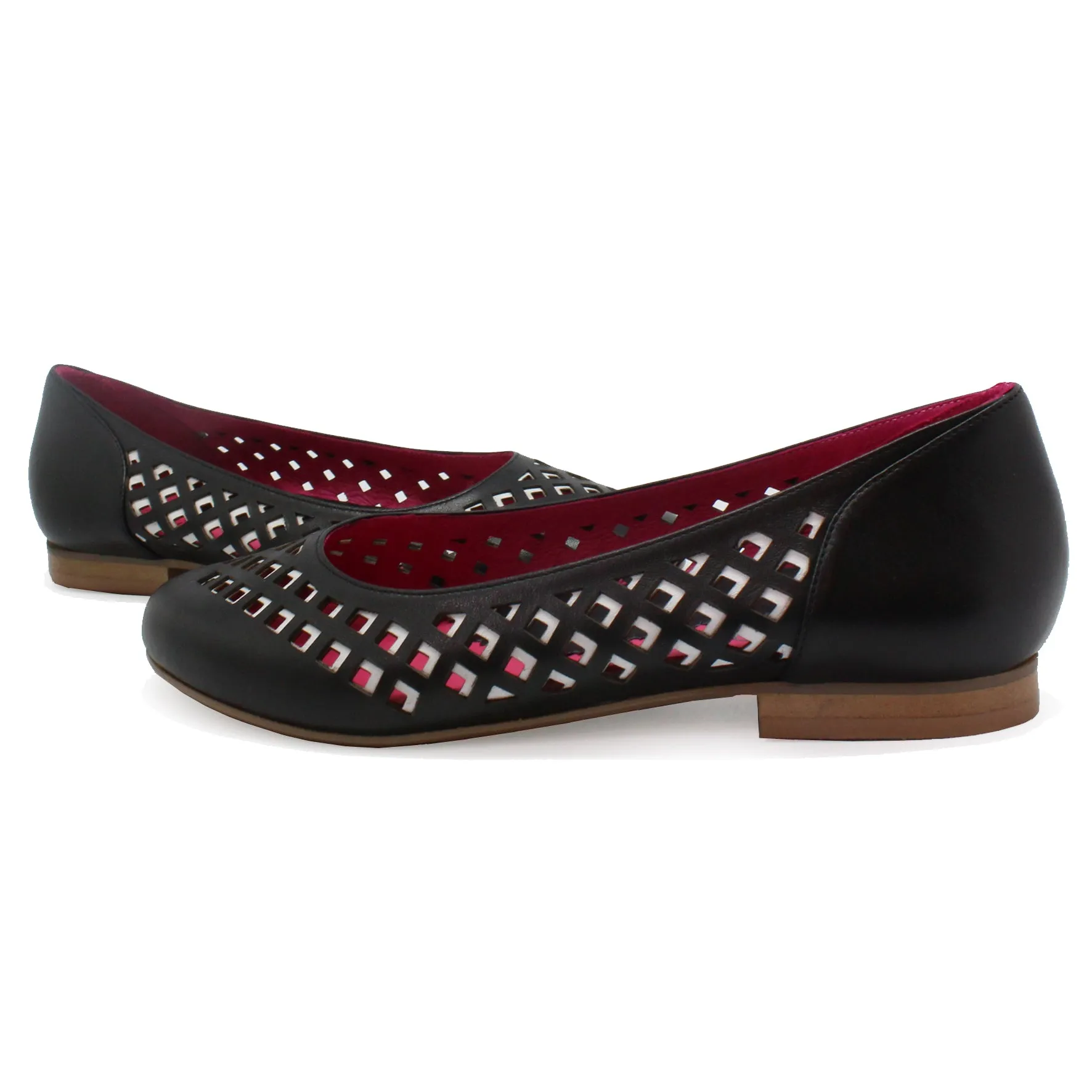Onyx - Black/White Ballerina last pairs 38, 39 and 41!
