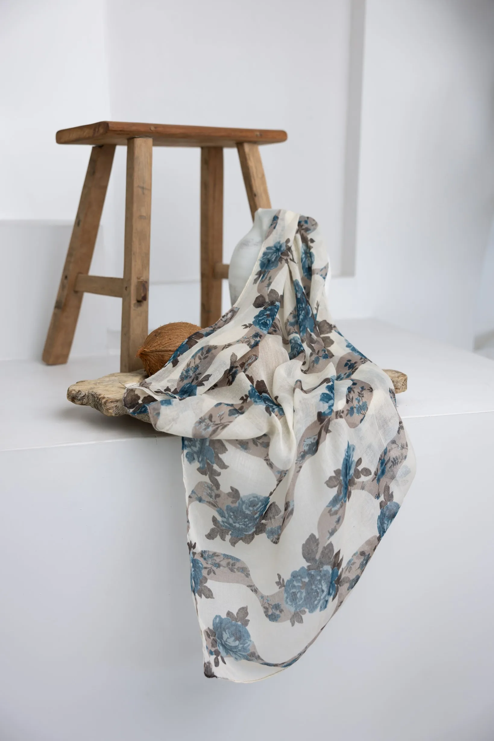 Square Crinkled Print Scarf