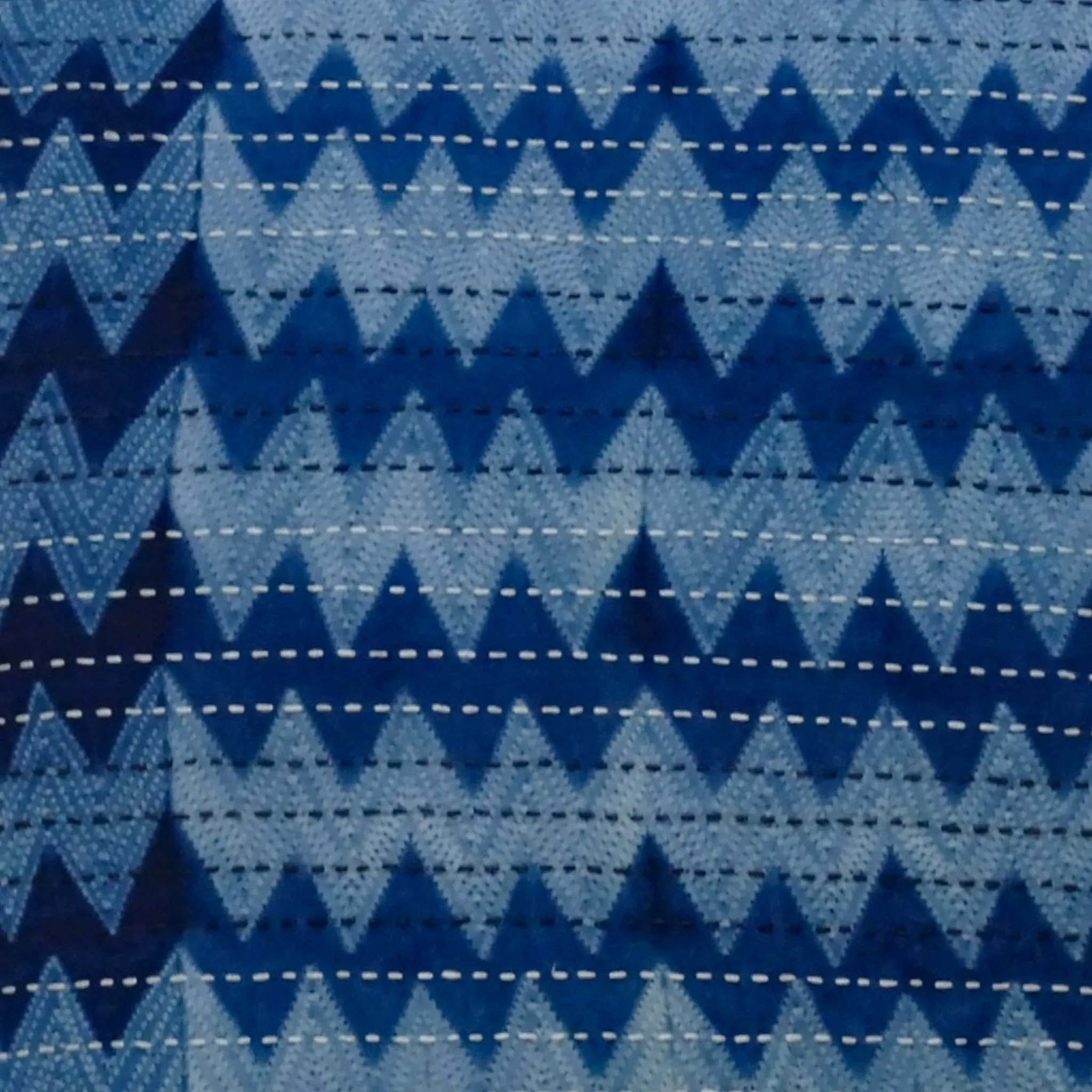 Tsunami cushion