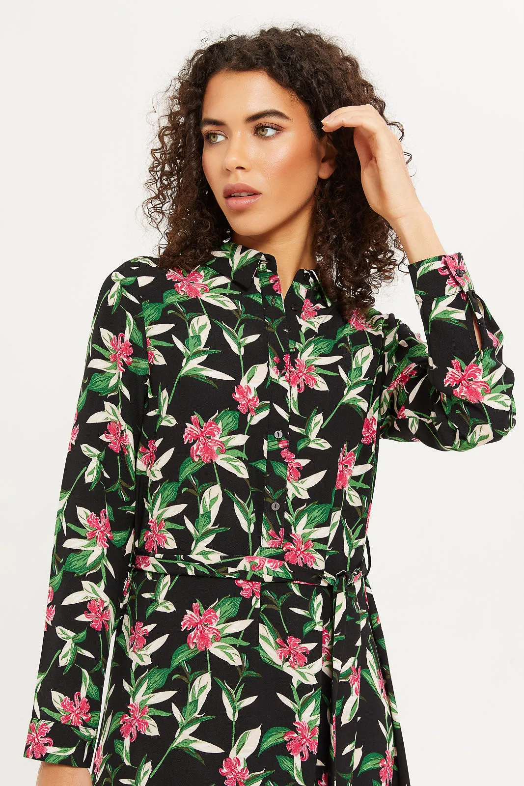 Women Balck Floral Print Shirt Dress