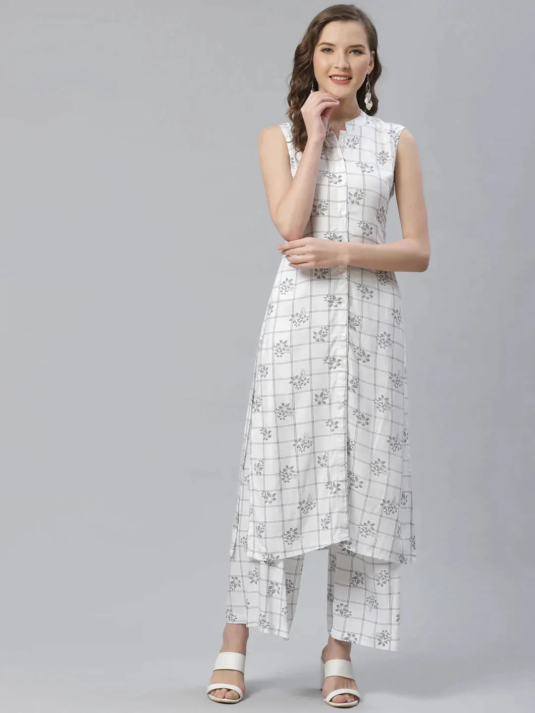Women White & Black Floral Printed Kurta With Palazzos