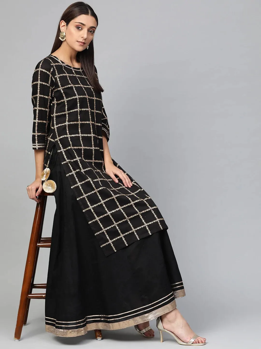 Women'S Black & Golden Foil Checked Kurta With Skirt